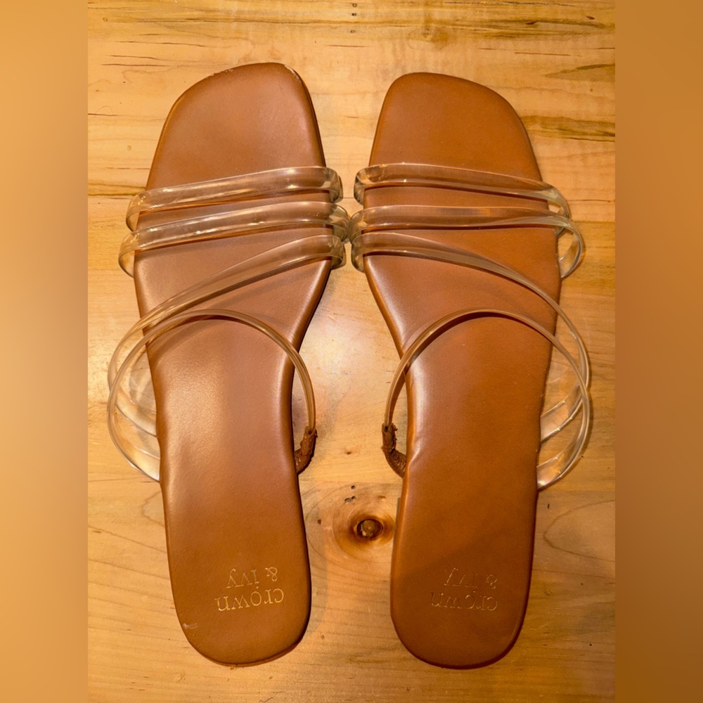Crown & Ivy Women's Brown and Clear Strap Sandals